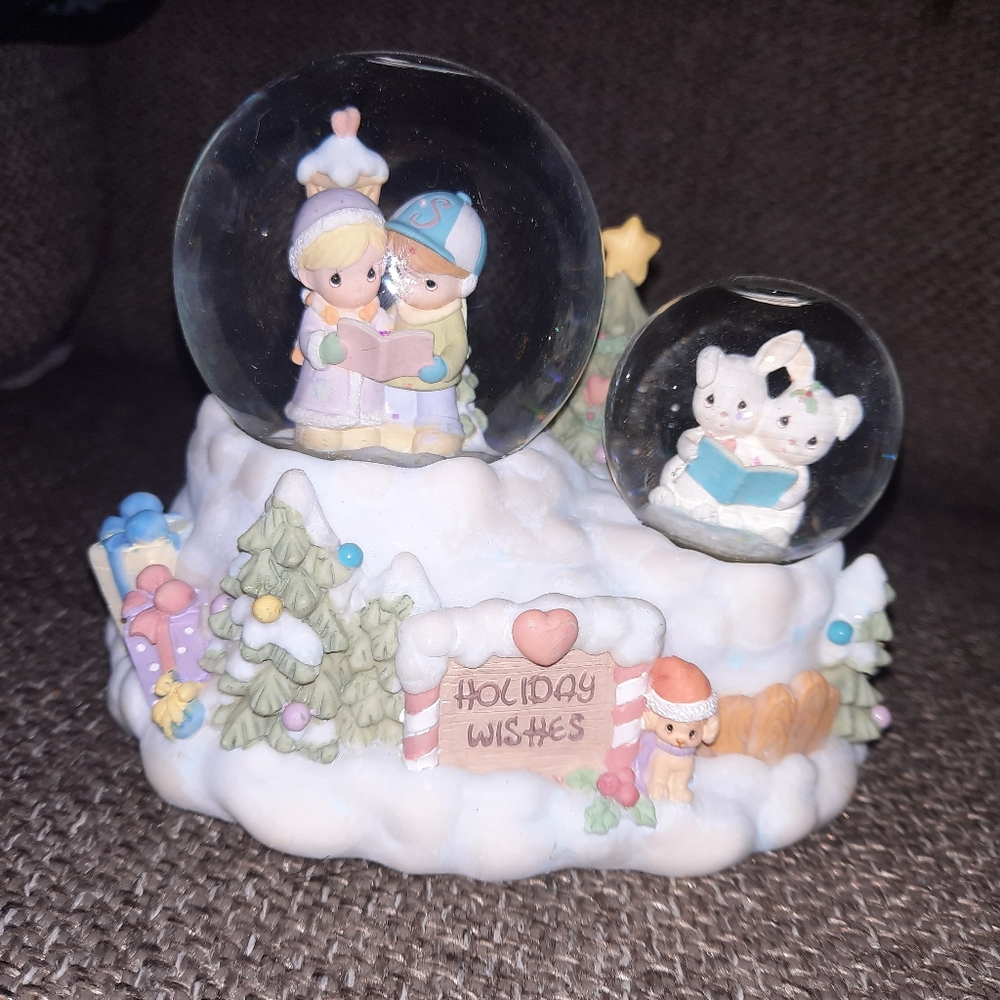 💲Precious Moments Double Globe Christmas Themed Figurine